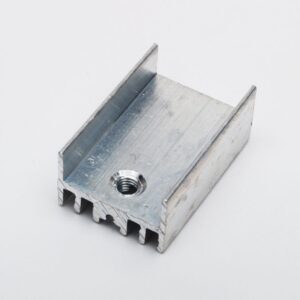 SILVER ALUMINIUM TO-220 HEATSINK TRANSISTOR RADIATOR 28X15X10 MM WITH NEEDLE